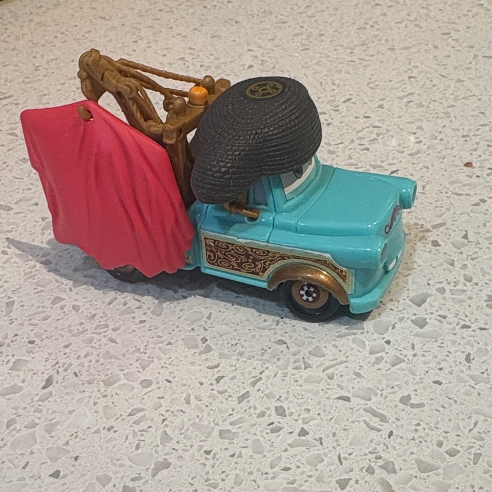 Super rare Disney Pixar Cars Toon El Materdor - plastic 1:55